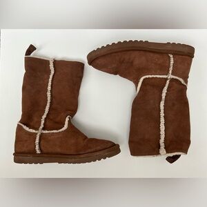 Warm fuzzy brown boots - American Eagle Ugg type boots six 9.5